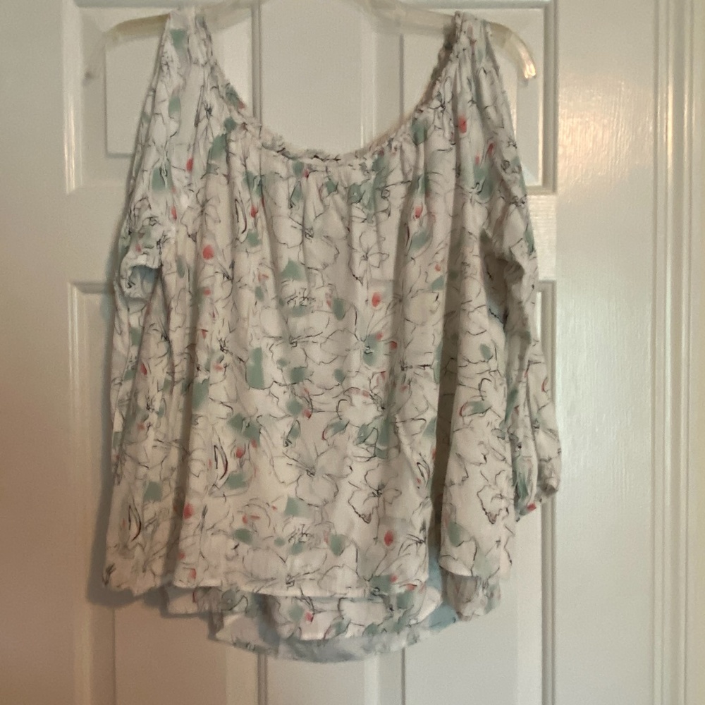 Sanctuary Women's Cold Shoulder Blouse - So CUTE!